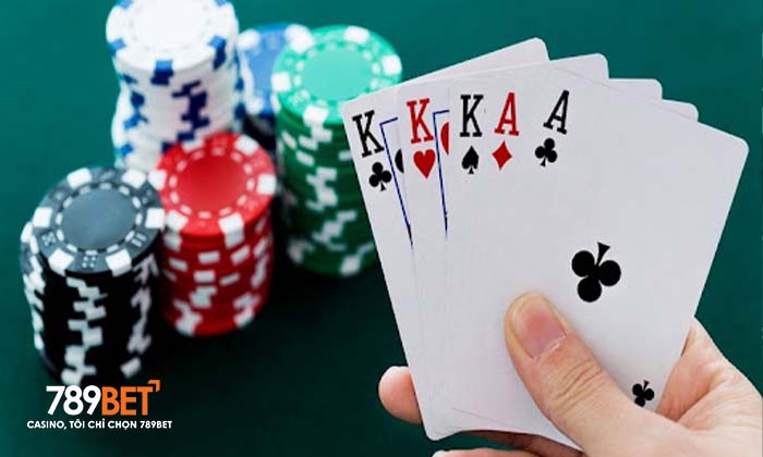 Ưu điểm của Xì Tố Online tại Game Bài 789BET